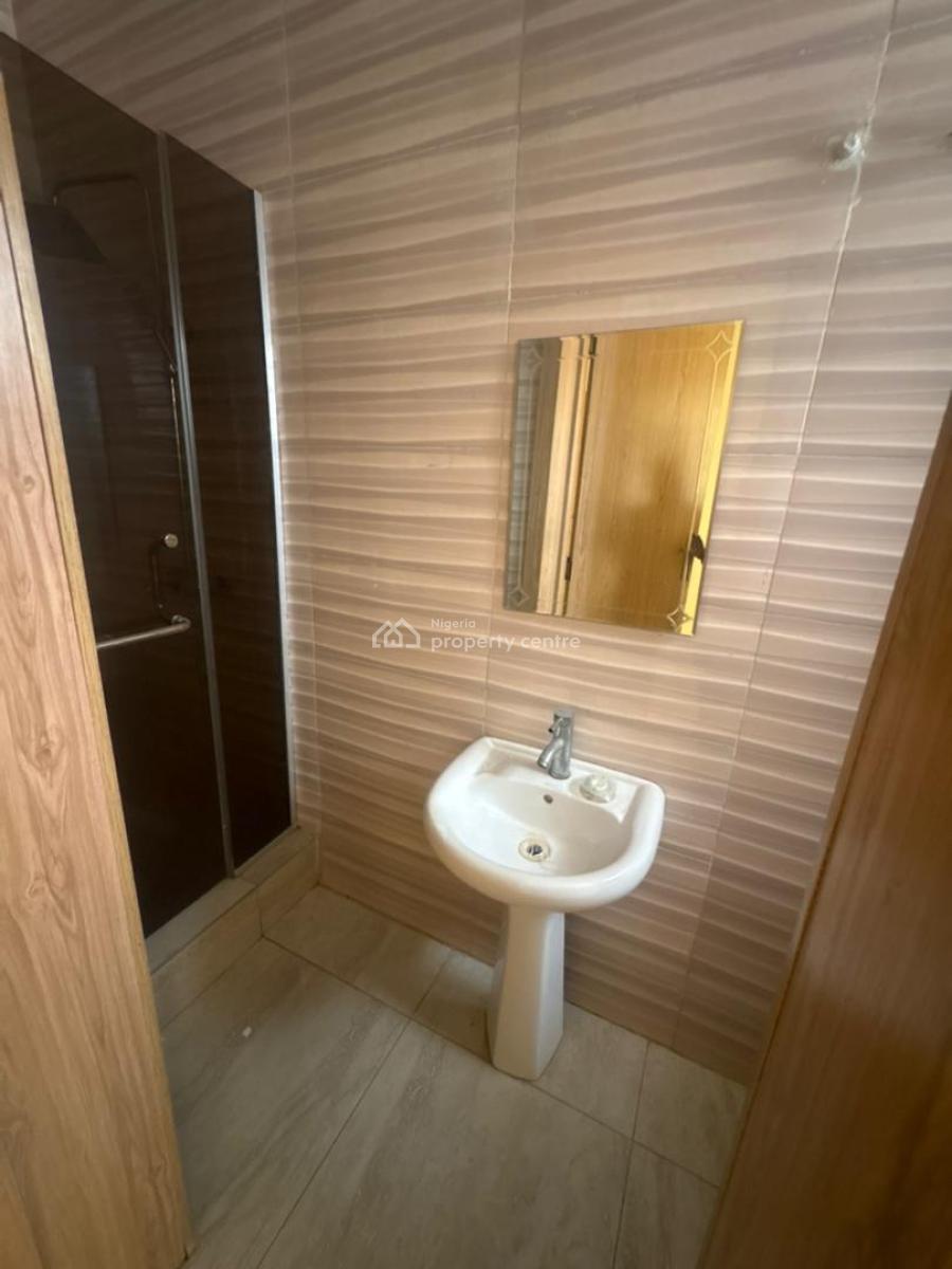 Downstairs Bedroom Inside a Shared Duplex, Ikota Villa Gra., Ikota, Lekki, Lagos, Self Contain (single Rooms) for Rent
