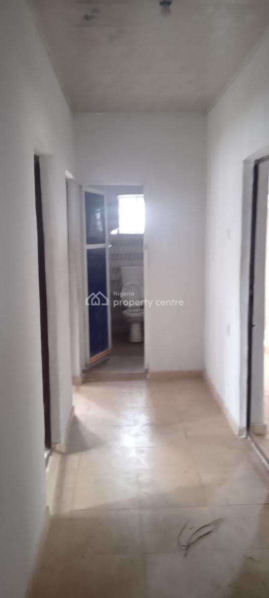 Spacious 3 Bedroom Flat Upstairs, Short Drive From Mfm Prayer City, Asese, Ibafo, Ogun, Flat / Apartment for Rent