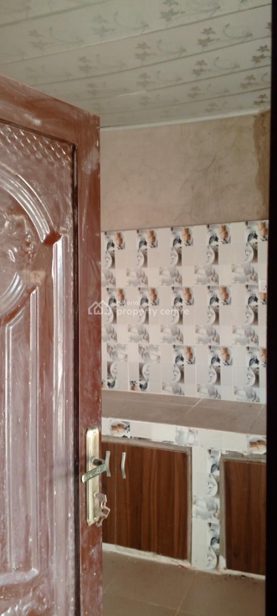 Spacious 3 Bedroom Flat Upstairs, Short Drive From Mfm Prayer City, Asese, Ibafo, Ogun, Flat / Apartment for Rent