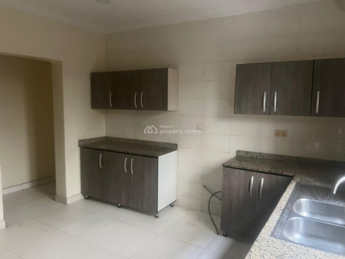 Luxury Spacious 2  Bedroom with Bq, Victoria Island (vi), Lagos, House for Rent