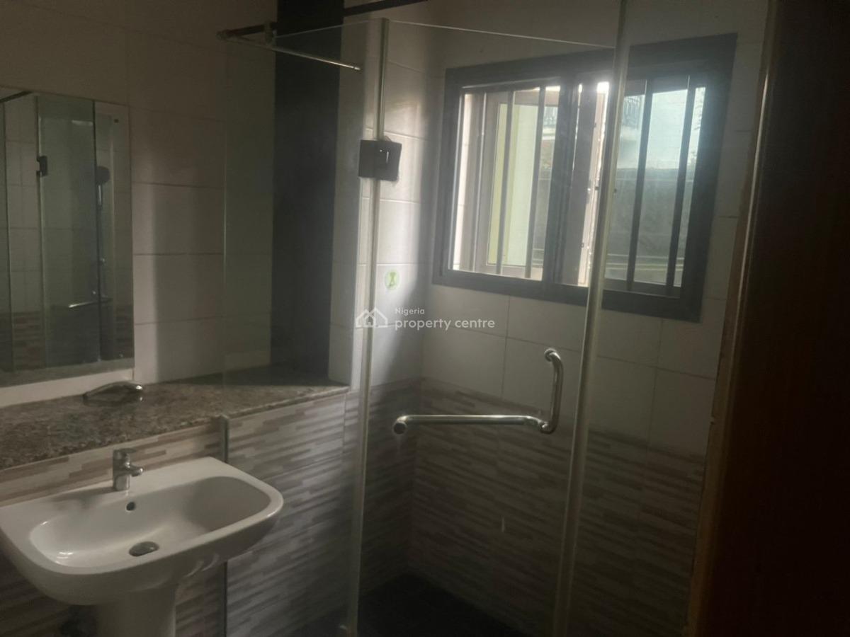 Luxury Spacious 2  Bedroom with Bq, Victoria Island (vi), Lagos, House for Rent