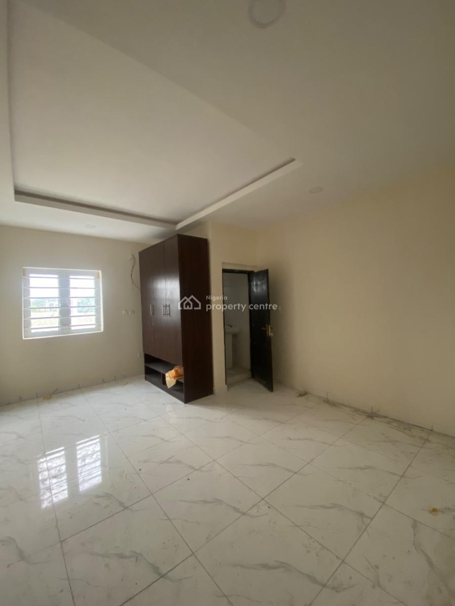 Standard Two Bedroom Apartment Upstairs, Greener Estate Ogombo, Ajah, Lagos, Flat / Apartment for Rent