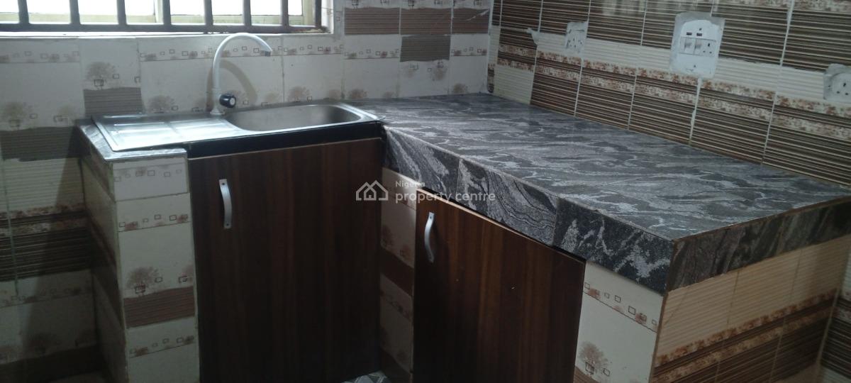 Lovely Pop 2 Bedroom Flat Ensuit, Short Drive From Magboro Bus Stop, Asese Ibafo, Asese, Ibafo, Ogun, Flat / Apartment for Rent