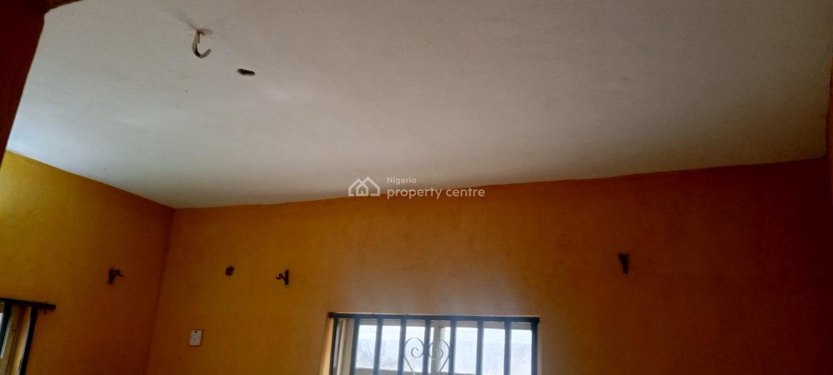 Lovely Pop 2 Bedroom Flat Ensuit, Short Drive From Magboro Bus Stop, Asese Ibafo, Asese, Ibafo, Ogun, Flat / Apartment for Rent