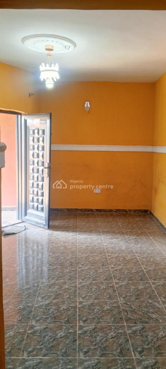 Lovely Pop 2 Bedroom Flat Ensuit, Short Drive From Magboro Bus Stop, Asese Ibafo, Asese, Ibafo, Ogun, Flat / Apartment for Rent