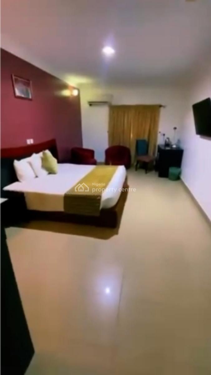 32-room Hotel, Ikeja Gra, Ikeja Gra, Ikeja, Lagos, Hotel / Guest House for Sale