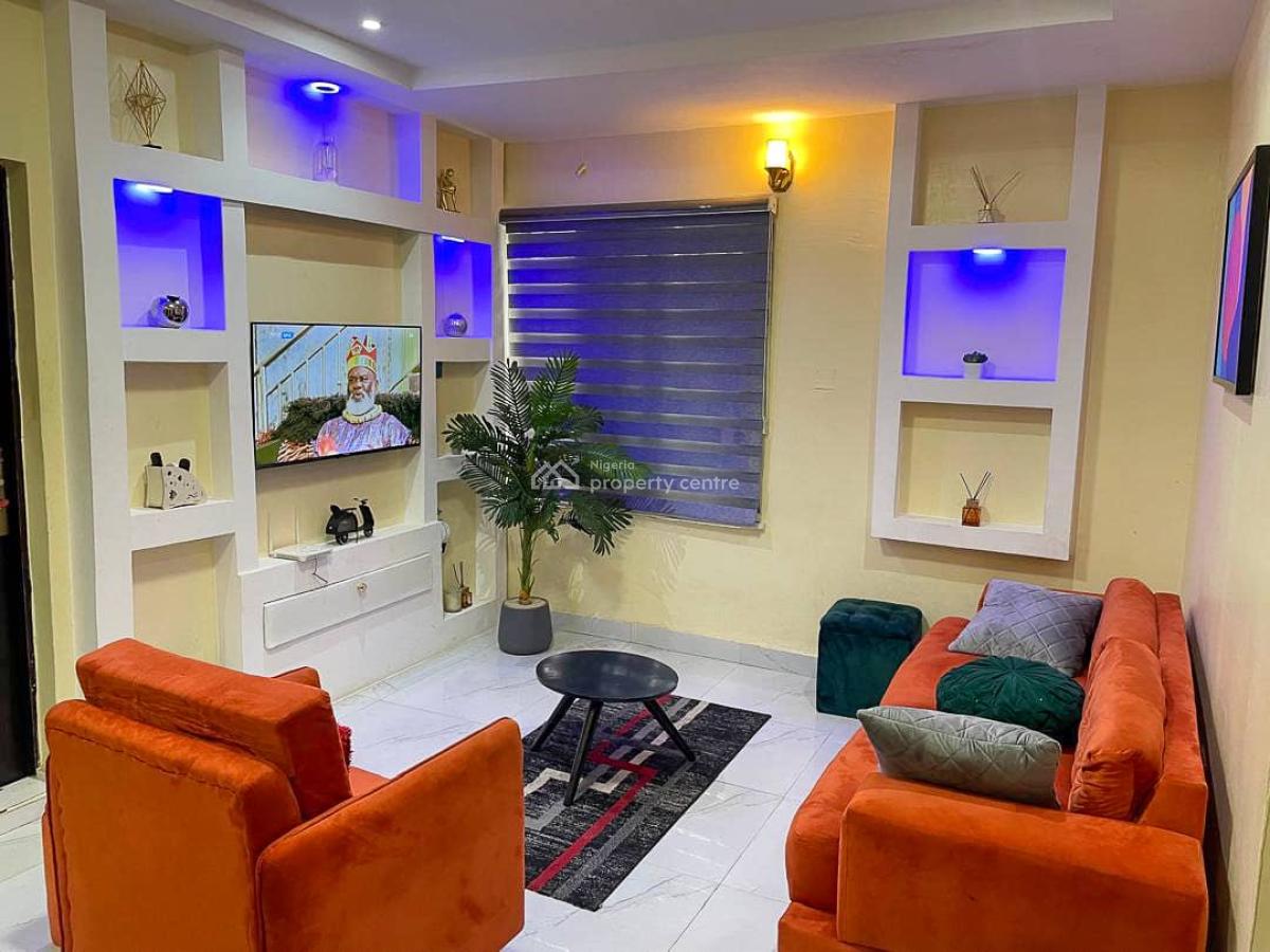 2 Bedroom Apartment, Gra, Ogudu, Lagos, Flat / Apartment Short Let