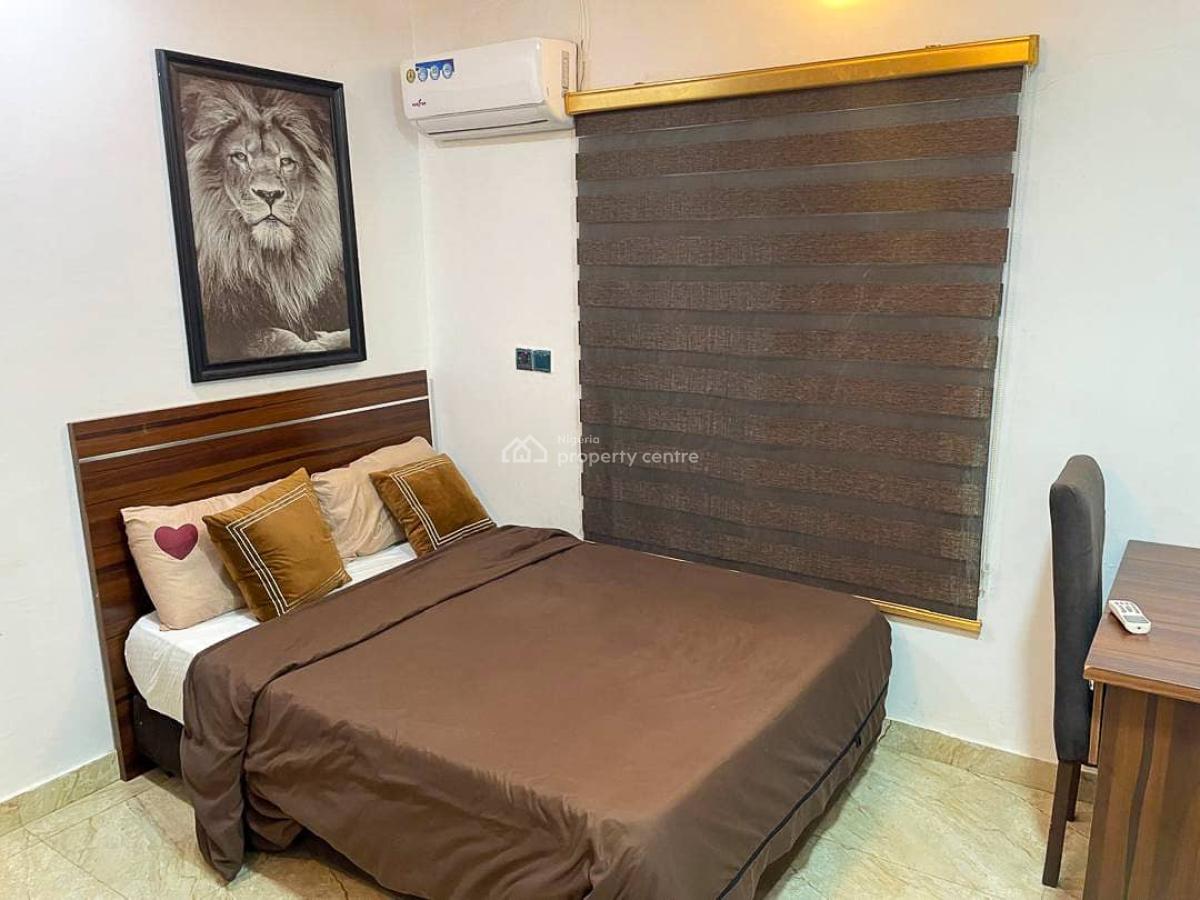 2 Bedroom Apartment, Gra, Ogudu, Lagos, Flat / Apartment Short Let