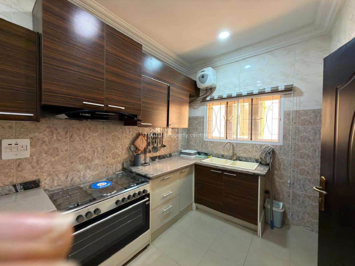 Luxury Fully Furnished 2 Bedroom Flat  on The 1st Floor ), Wuye, Abuja, Flat / Apartment for Rent