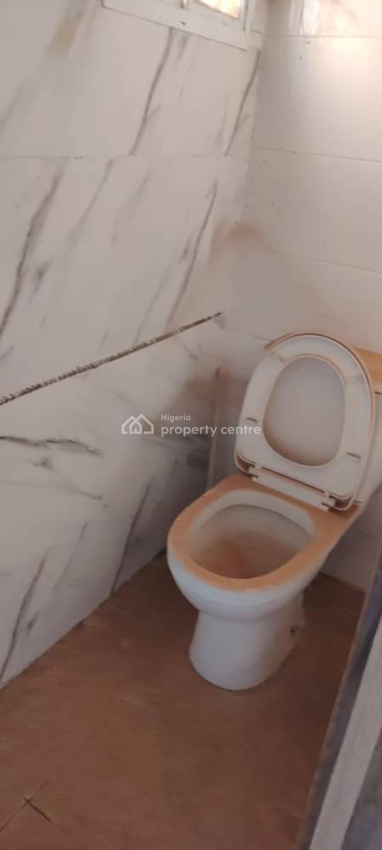 3 Bedroom Block of Flat on The First Floor, Zone 6, Wuse, Abuja, Zone 6, Wuse, Abuja, Flat / Apartment for Rent