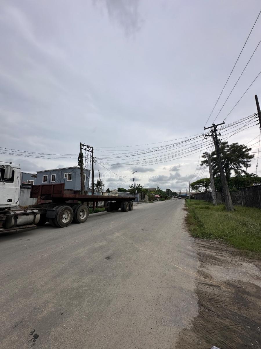 2 Bedroom Apartment, Danjuma Drive, Peter Odili, Port Harcourt, Rivers, Block of Flats for Sale