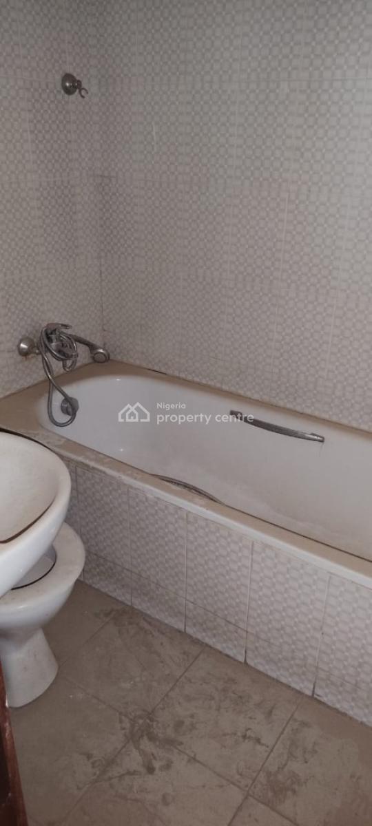 3 Bedroom Block of Flat with Boys Quarters on The Second Floor, Wuse 2, Abuja, Wuse 2, Abuja, Flat / Apartment for Rent