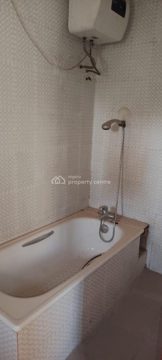 3 Bedroom Block of Flat with Boys Quarters on The Second Floor, Wuse 2, Abuja, Wuse 2, Abuja, Flat / Apartment for Rent