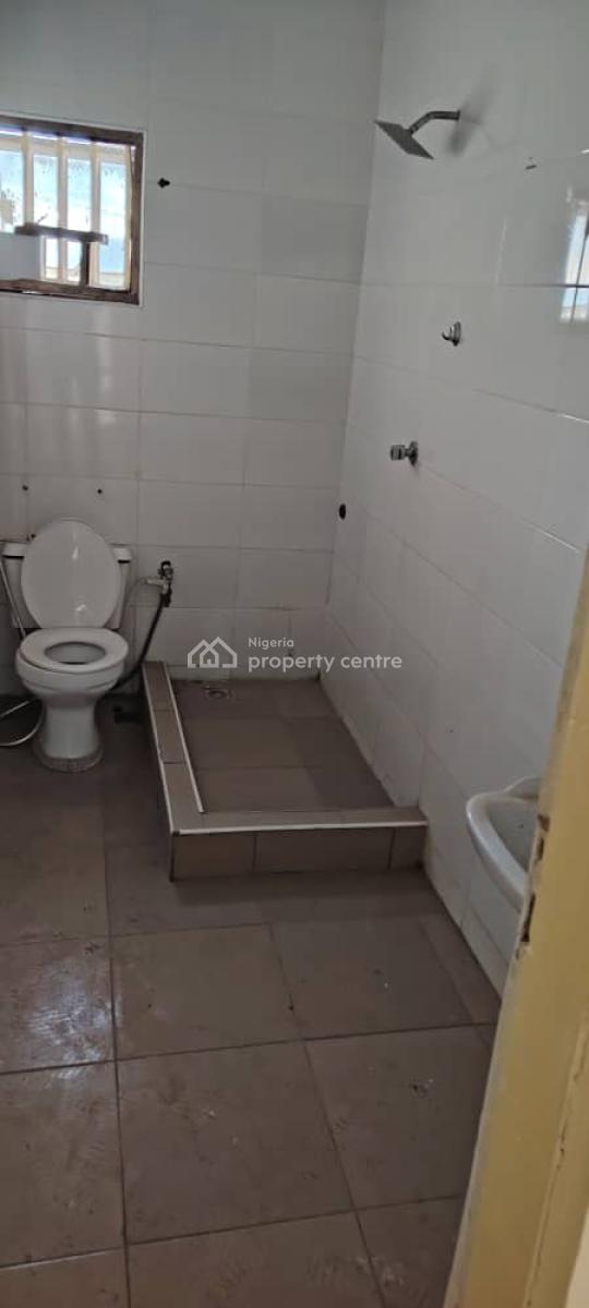 3 Bedroom Block of Flat on The First Floor, Wuse 2, Abuja, Wuse 2, Abuja, Flat / Apartment for Rent