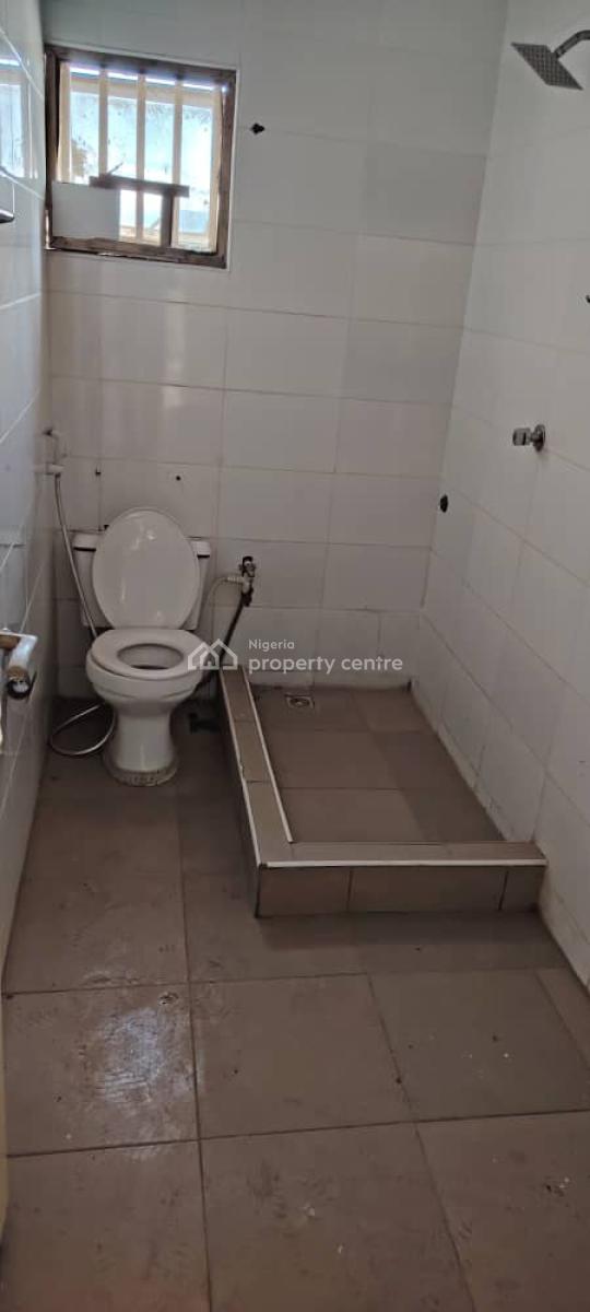 3 Bedroom Block of Flat on The First Floor, Wuse 2, Abuja, Wuse 2, Abuja, Flat / Apartment for Rent