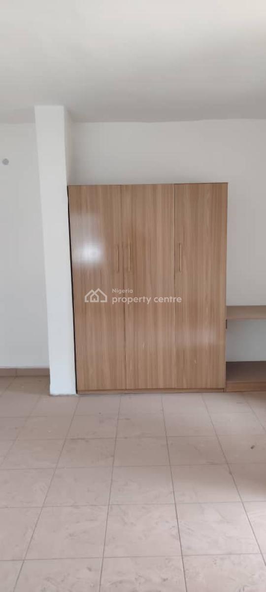 3 Bedroom Block of Flat on The First Floor, Wuse 2, Abuja, Wuse 2, Abuja, Flat / Apartment for Rent