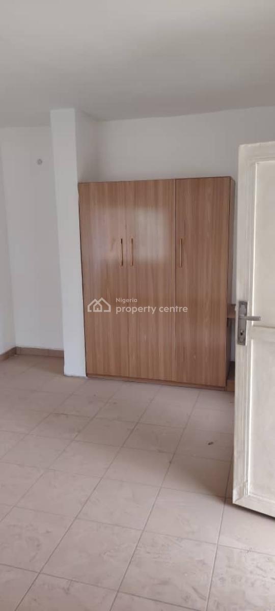 3 Bedroom Block of Flat on The First Floor, Wuse 2, Abuja, Wuse 2, Abuja, Flat / Apartment for Rent