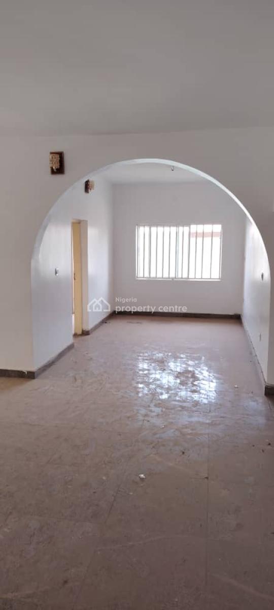 3 Bedroom Block of Flat on The First Floor, Wuse 2, Abuja, Wuse 2, Abuja, Flat / Apartment for Rent