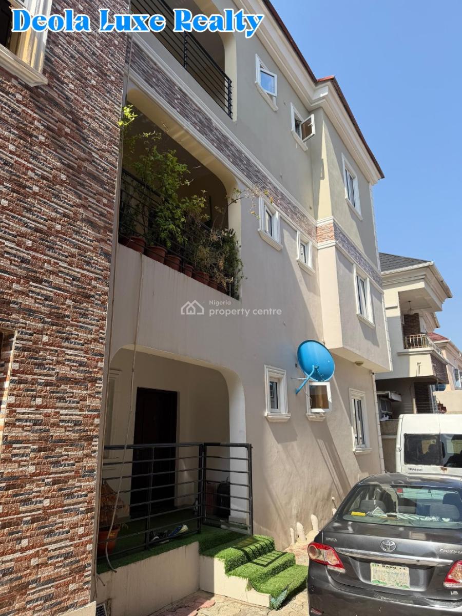 a Nice and Spacious 3 Bedroom Apartment, Off Freedom Way, Lekki Phase 1, Lekki, Lagos, Flat / Apartment for Rent