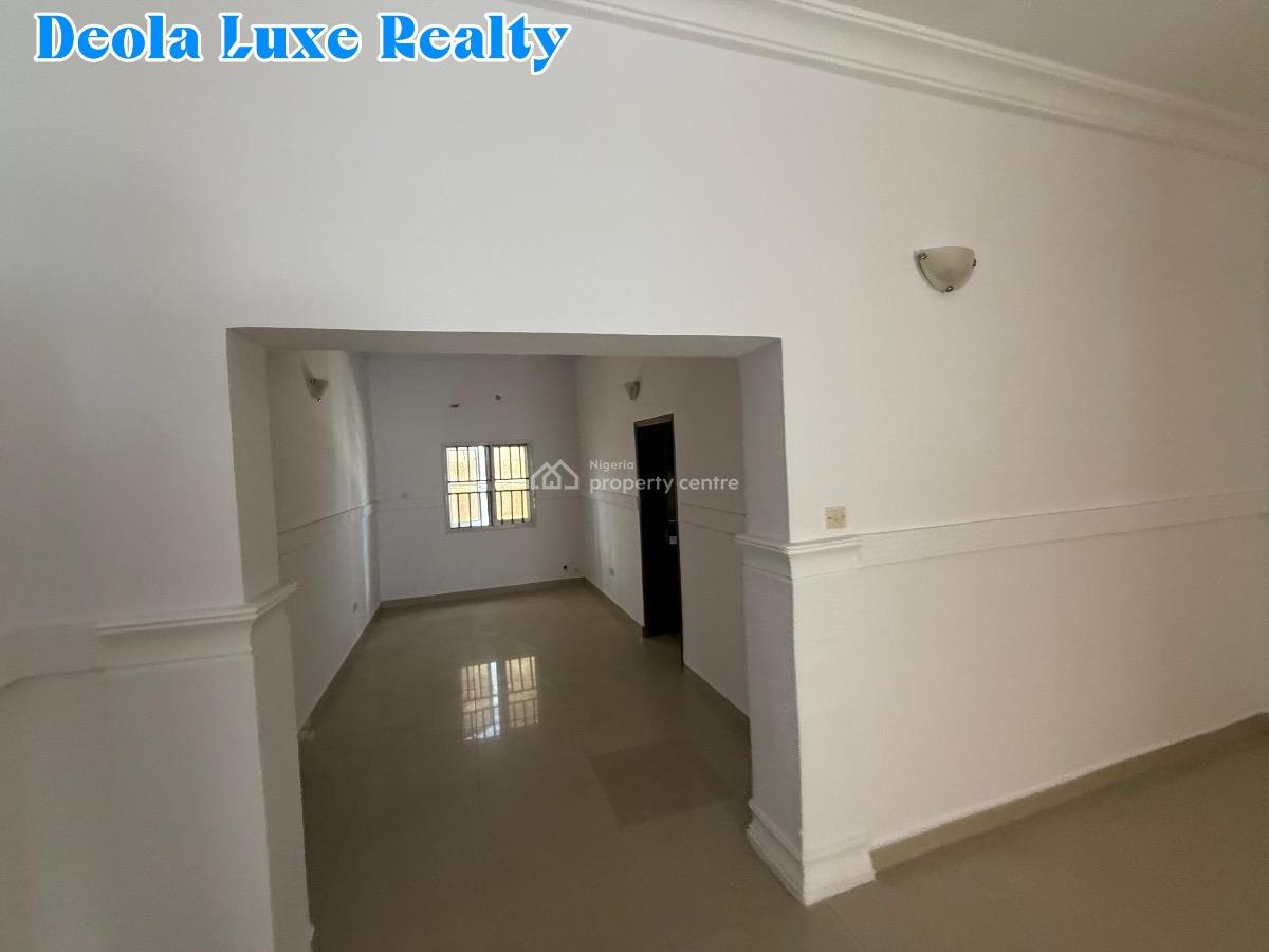 a Nice and Spacious 3 Bedroom Apartment, Off Freedom Way, Lekki Phase 1, Lekki, Lagos, Flat / Apartment for Rent