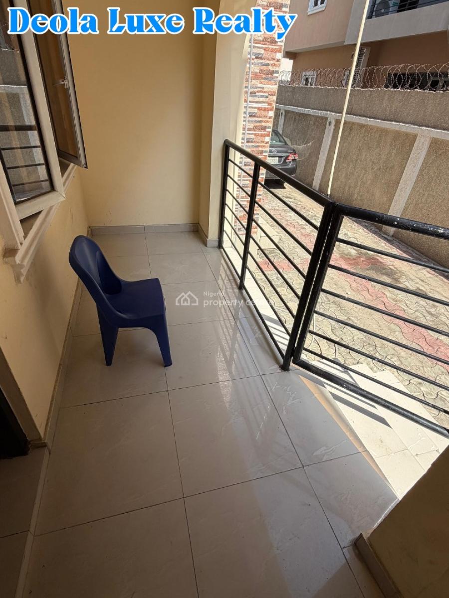 a Nice and Spacious 3 Bedroom Apartment, Off Freedom Way, Lekki Phase 1, Lekki, Lagos, Flat / Apartment for Rent