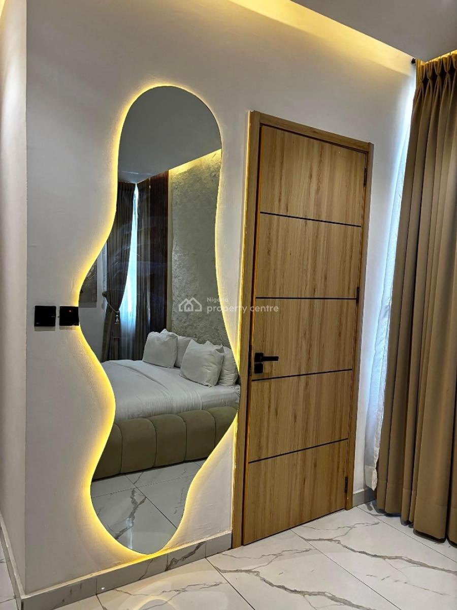 High-end Two Bed with Luxury Amenities Available From Today, 2 Bedroom Shortlet in Lekki Phase 1, Hunponu-wusu Street., Lekki Phase 1, Lekki, Lagos, Flat / Apartment Short Let