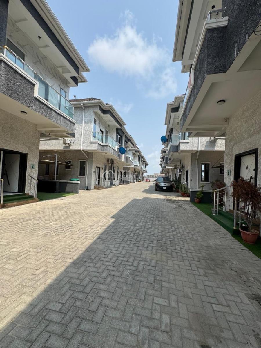 Spacious 2 Bedroom Apartment, Ikota Lekki, Ikota, Lekki, Lagos, Flat / Apartment for Rent