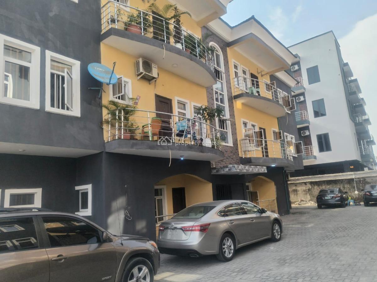 This Is a Lovely 3 Bedroom Apartment, Orchid Road, Lekki, Lagos, Flat / Apartment for Rent