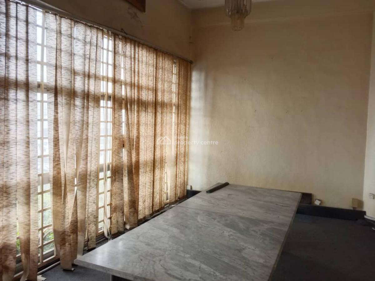 Office Space, Ozumba, Victoria Island (vi), Lagos, Office Space for Rent