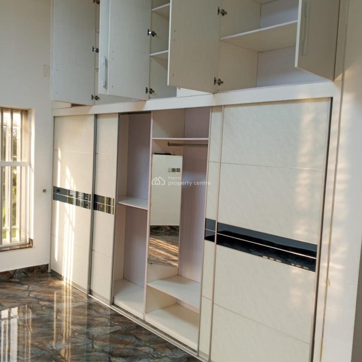 Luxury 3 Bedroom Flat with a Room Bq Swimming Pool and Gym, Banana Island, Ikoyi, Lagos, Flat / Apartment for Rent