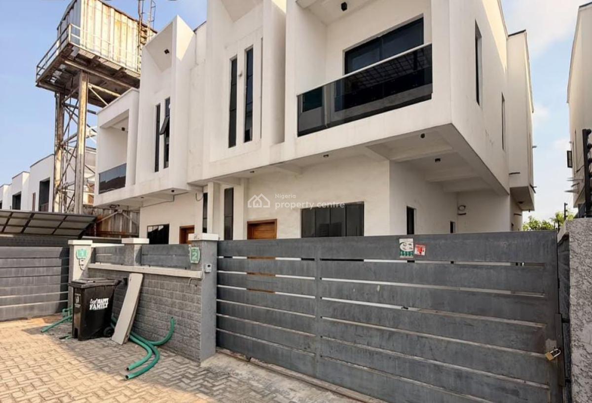 Spacious 4-bedroom Semi-detached Duplex, Orchid, Lekki, Lagos, Semi-detached Duplex for Rent