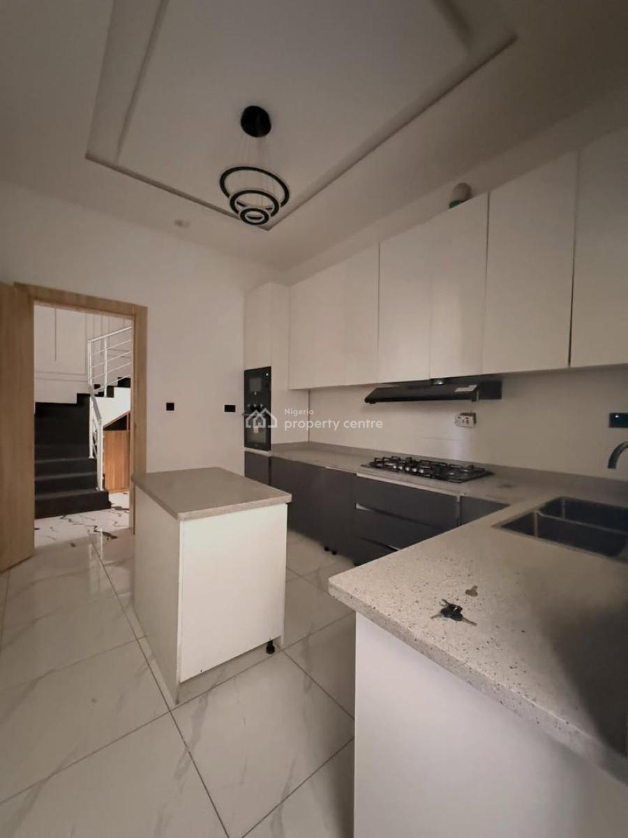 Spacious 4-bedroom Semi-detached Duplex, Orchid, Lekki, Lagos, Semi-detached Duplex for Rent