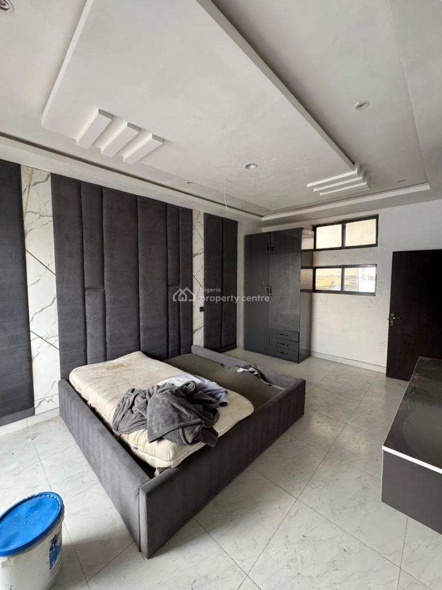 2 Bedrooms, Ologolo, Lekki, Lagos, Flat / Apartment for Rent