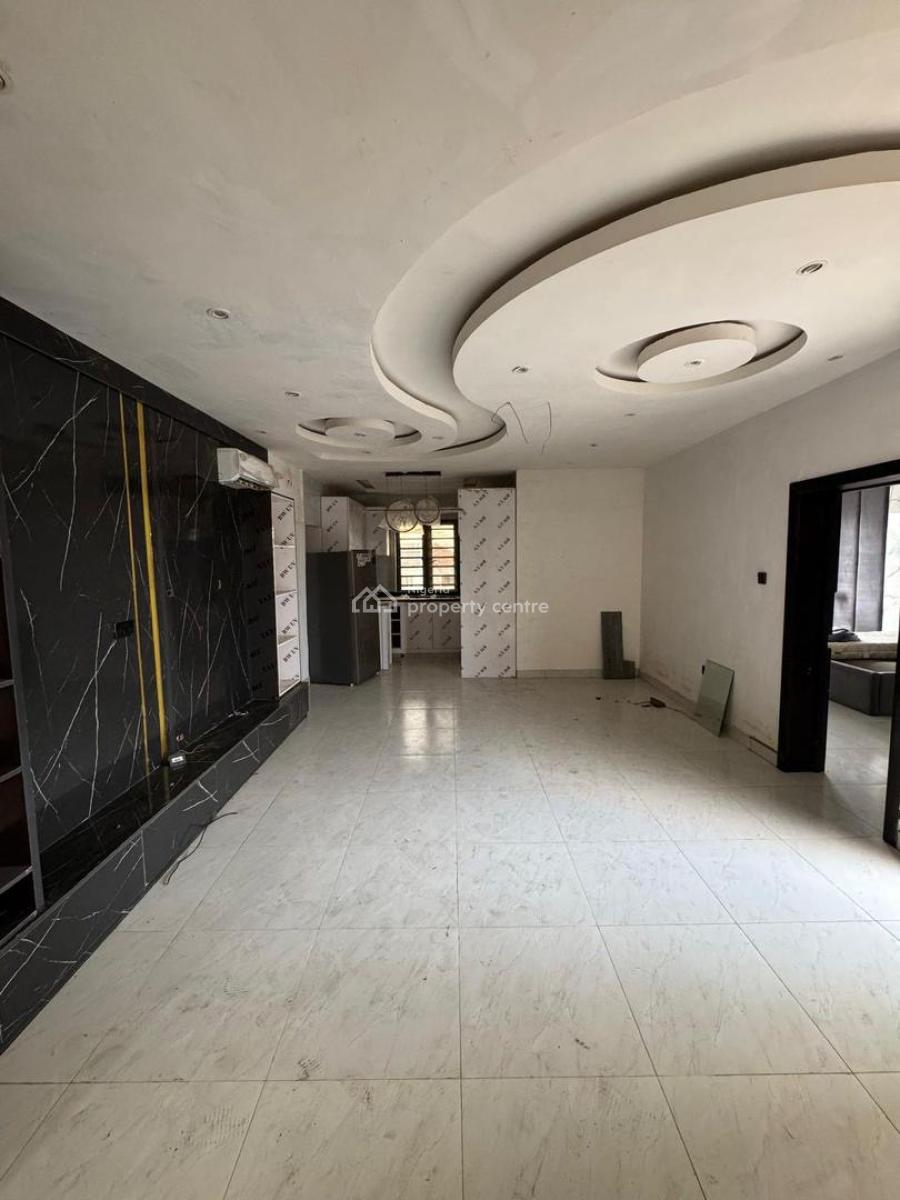 2 Bedrooms, Ologolo, Lekki, Lagos, Flat / Apartment for Rent