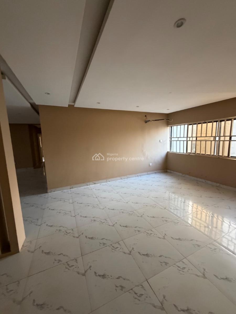 Massive 4 Bedroom Apartment, Asokoro District, Abuja, Flat / Apartment for Rent