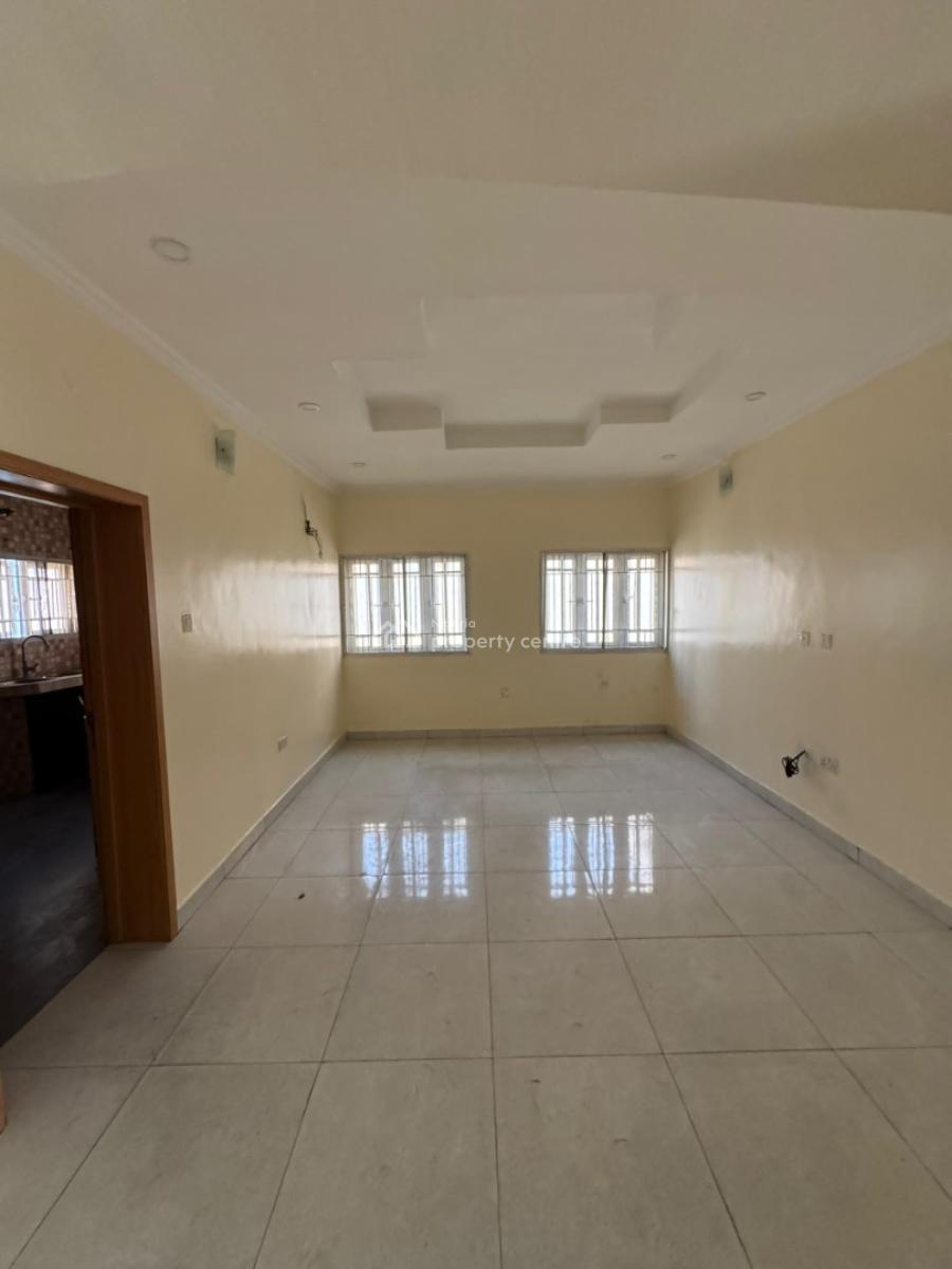 Clean 2 Bedroom  Apartment, Lekki Phase One, Lekki, Lagos, Flat / Apartment for Rent