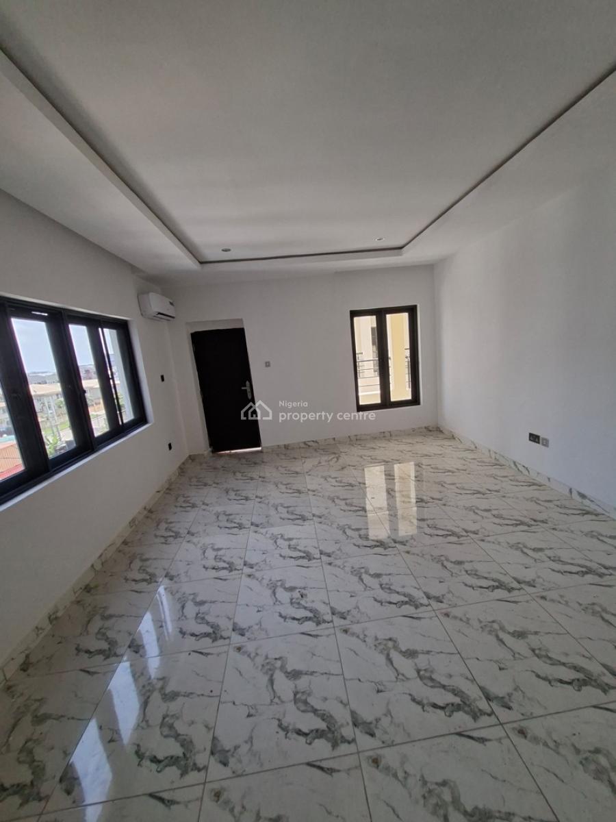 Fully Service 3bedroom Maissonette with Bq, Lekki Phase 1, Lekki, Lagos, House for Rent