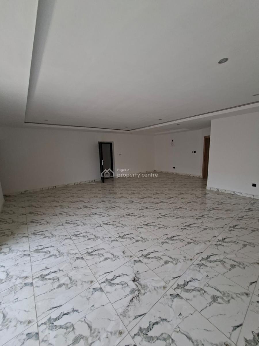 Fully Service 3bedroom Maissonette with Bq, Lekki Phase 1, Lekki, Lagos, House for Rent