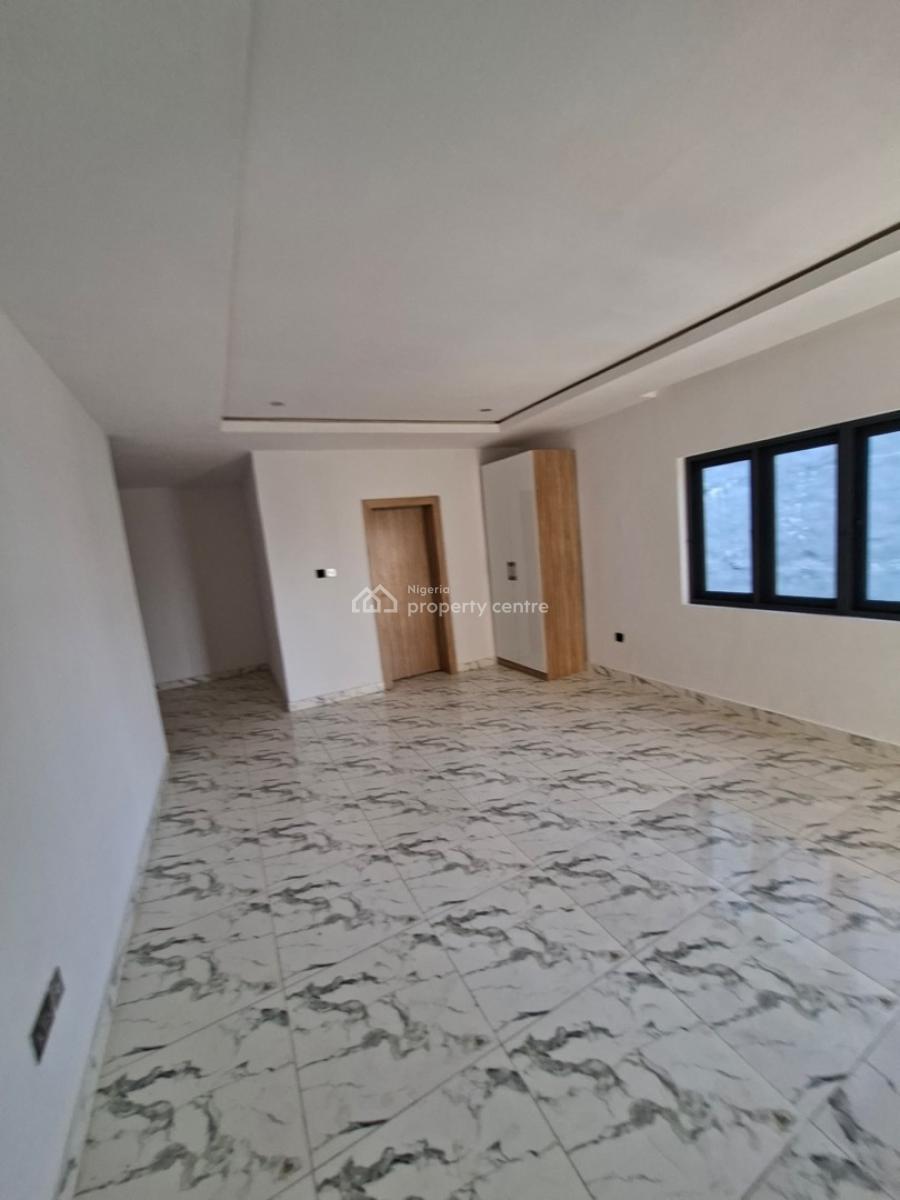 Fully Service 3bedroom Maissonette with Bq, Lekki Phase 1, Lekki, Lagos, House for Rent