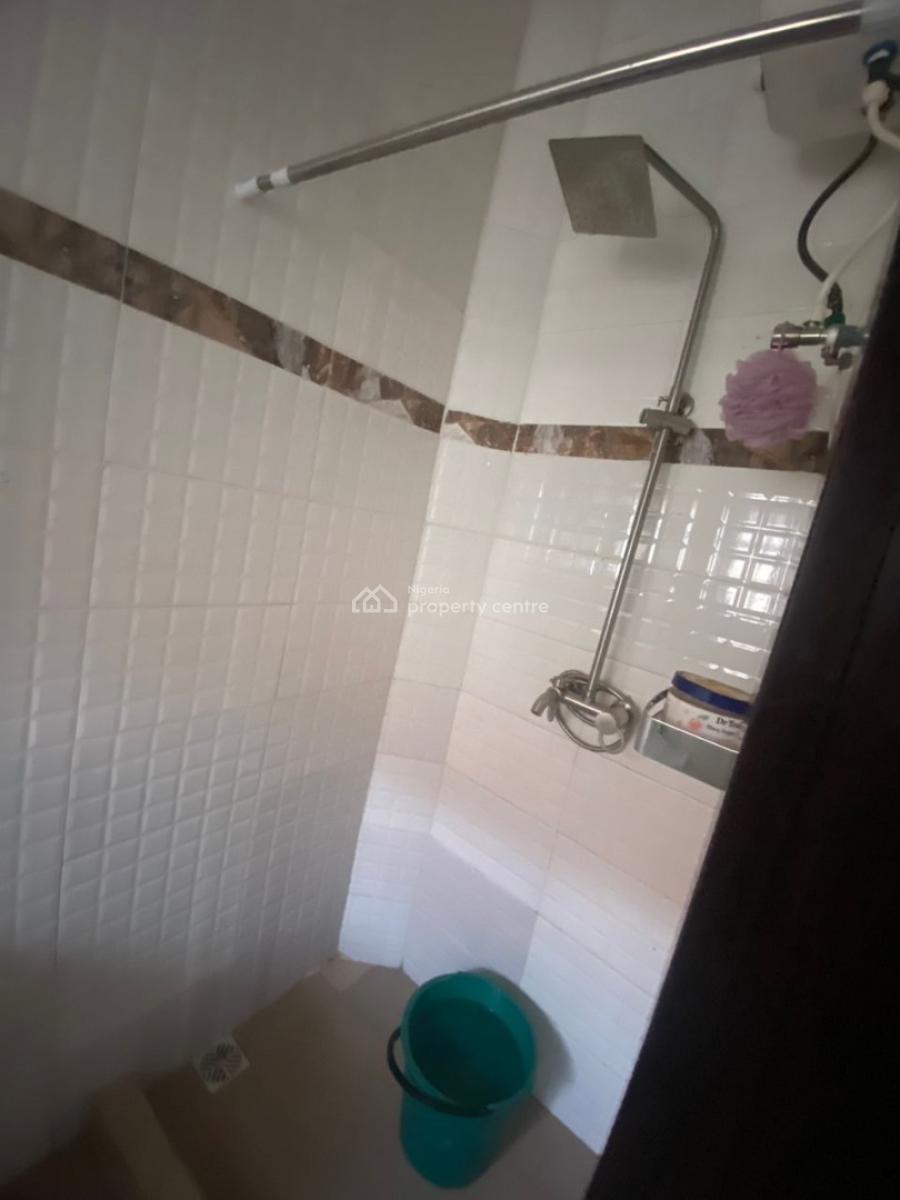 3 Bedroom Flat in a Serene Neighbourhood, Ajiran, Agungi, Lekki, Lagos, Flat / Apartment for Rent