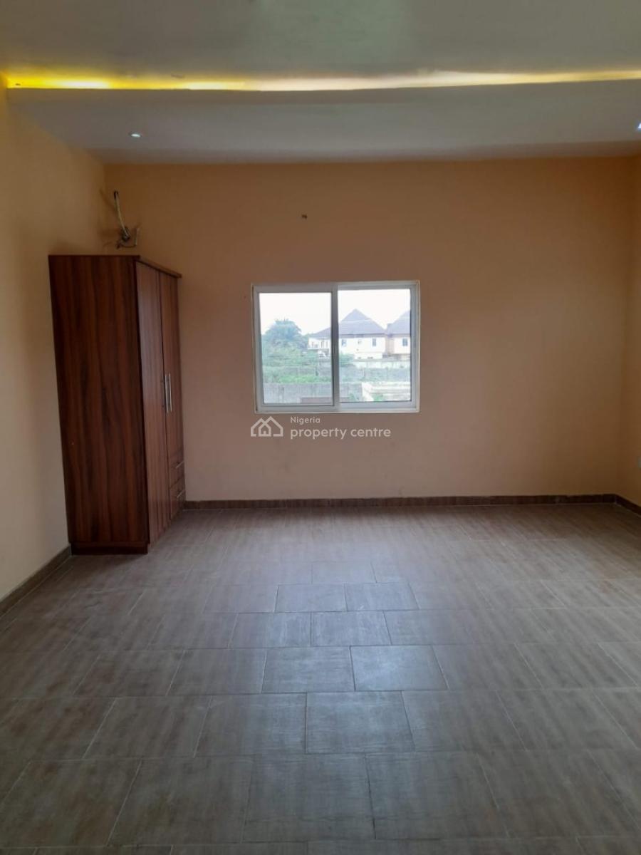 Clean Spacious  2 Bedroom, Lekki Scheme 2 By Abraham Adesanya, Lekki Phase 2, Lekki, Lagos, Flat / Apartment for Rent