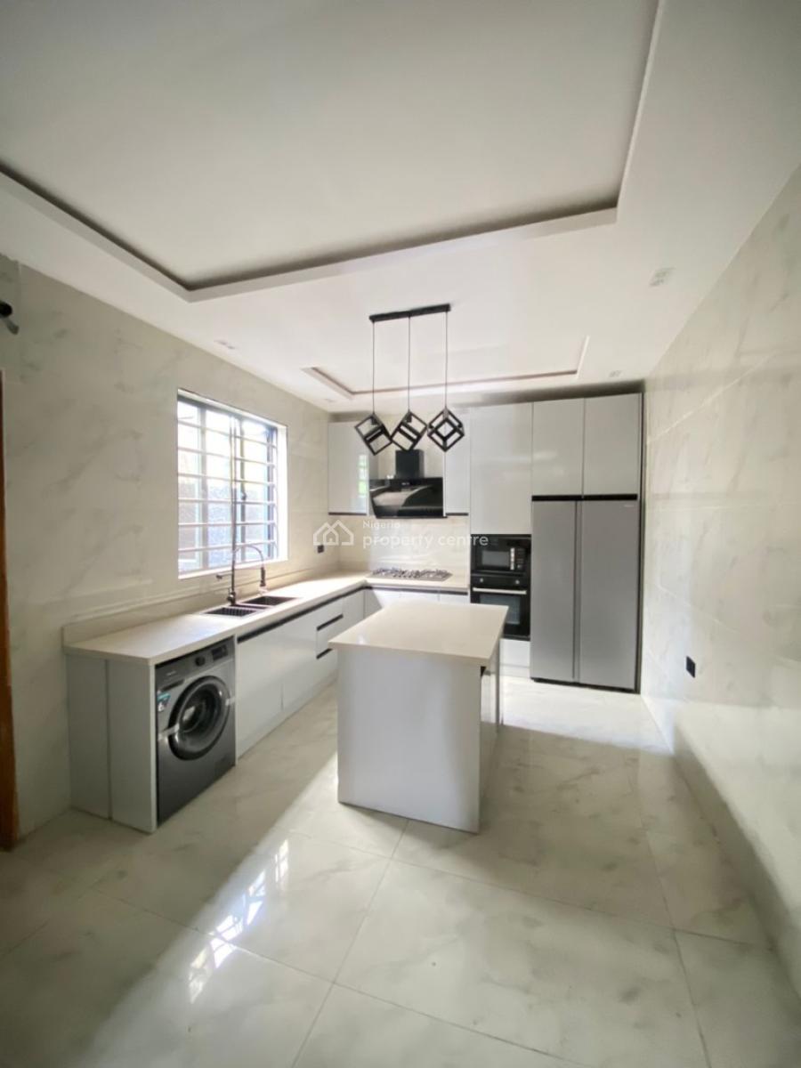 5 Bedroom, Ologolo, Lekki, Lagos, Detached Duplex for Sale