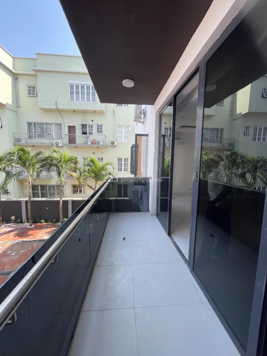 Beautifully Built 2 Bedroom Apartment, Lekki Right, Phase 1, Lekki, Lagos, Flat / Apartment for Sale