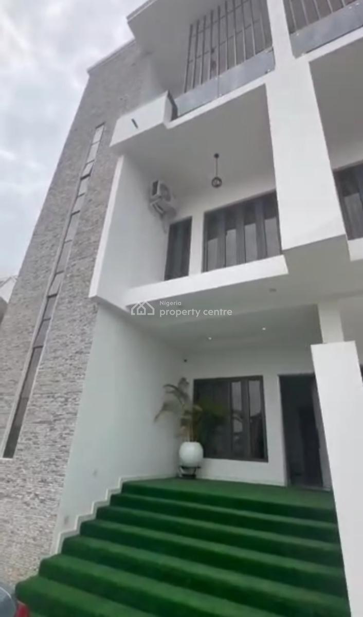Fully Finished & Furnished 4-bedroom Semi-detached Duplex in Guzape, Guzape District, Abuja, Semi-detached Duplex for Sale