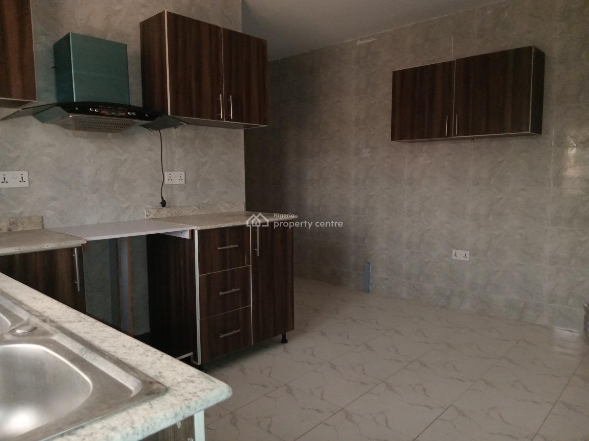 Spacious 3bedroom Flat Upstairs, Ogombo, Ajah, Lagos, Flat / Apartment for Rent