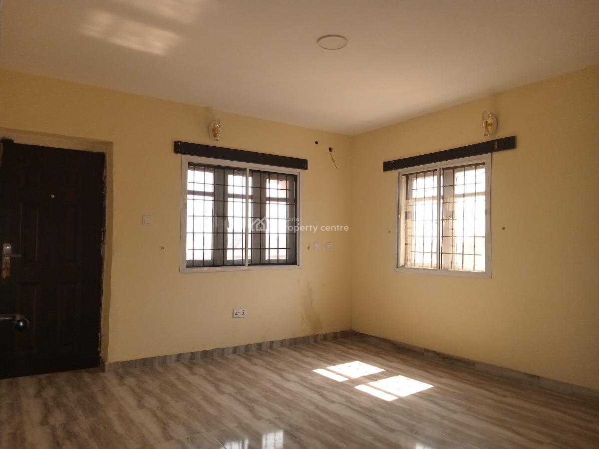 Spacious 3bedroom Flat Upstairs, Ogombo, Ajah, Lagos, Flat / Apartment for Rent