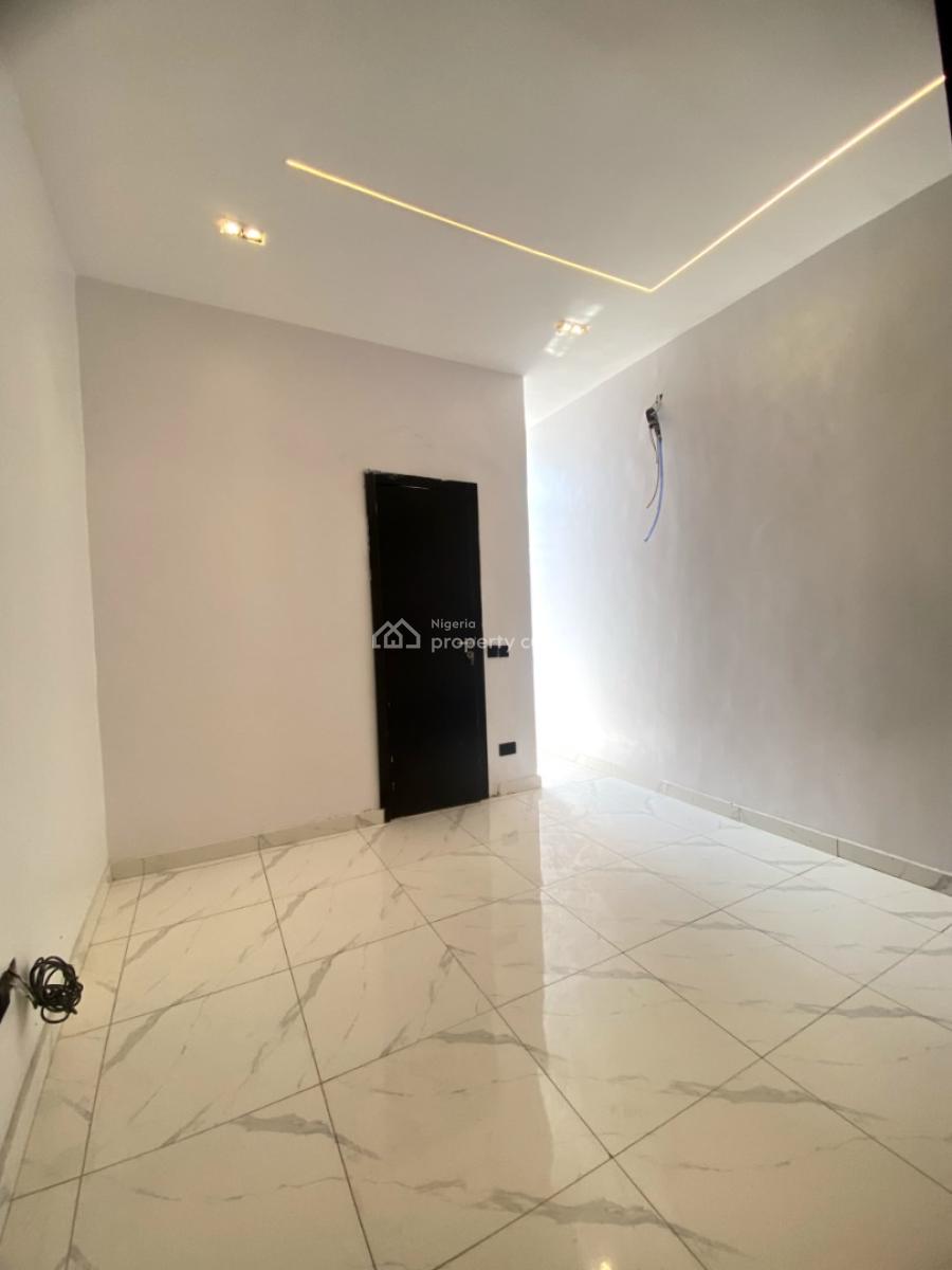 5 Bedroom Fully Detached Duplex with Bq and Swimming Pool, Ikota, Lekki, Lagos, Detached Duplex for Sale