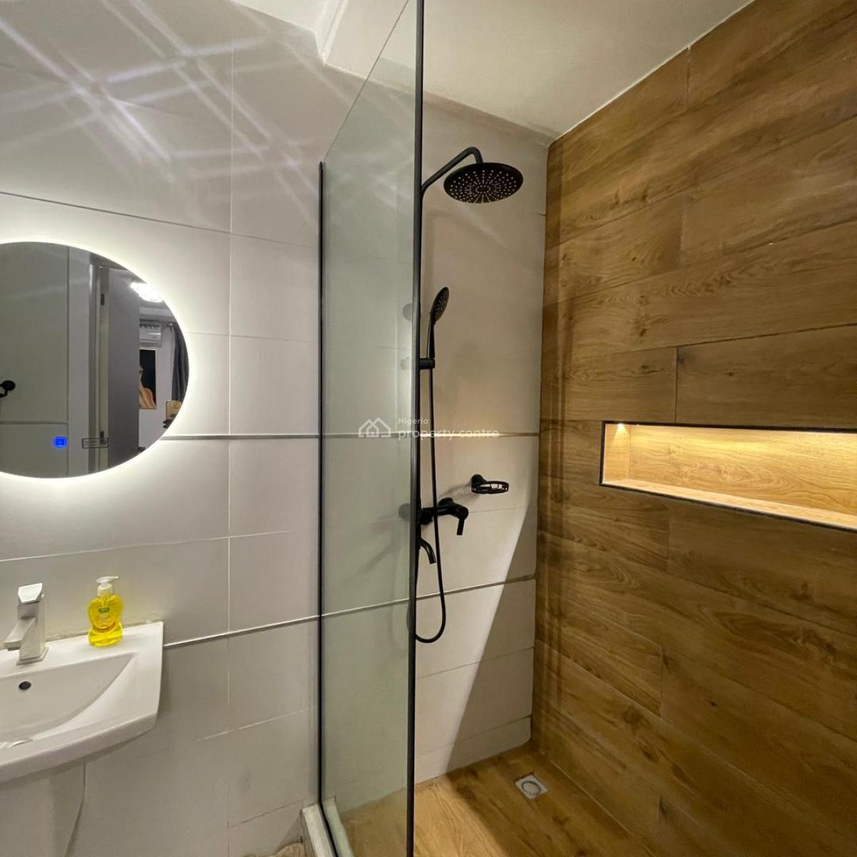 Luxury 3-bedroom Apartment with Housekeeping and in House Chef, 2 Balconies, Cctv,ps5, Lekki Phase 1, Lekki, Lagos, Flat / Apartment Short Let