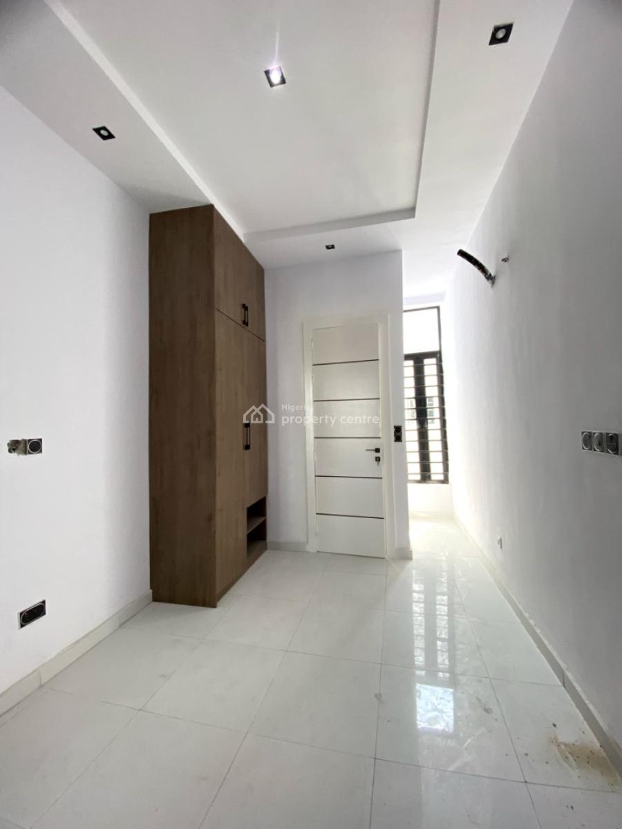 3 Bedroom Terrace Duplex Available, Ikota, Lekki, Lagos, Terraced Duplex for Sale