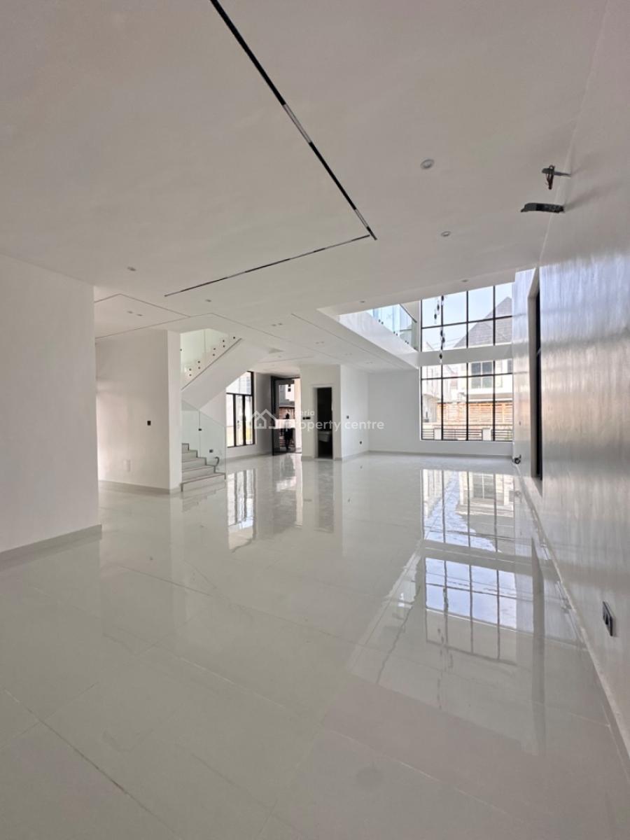 Luxurious 5 Bedrooom, Lekki County Estate, Lekki, Lagos, Detached Duplex for Sale